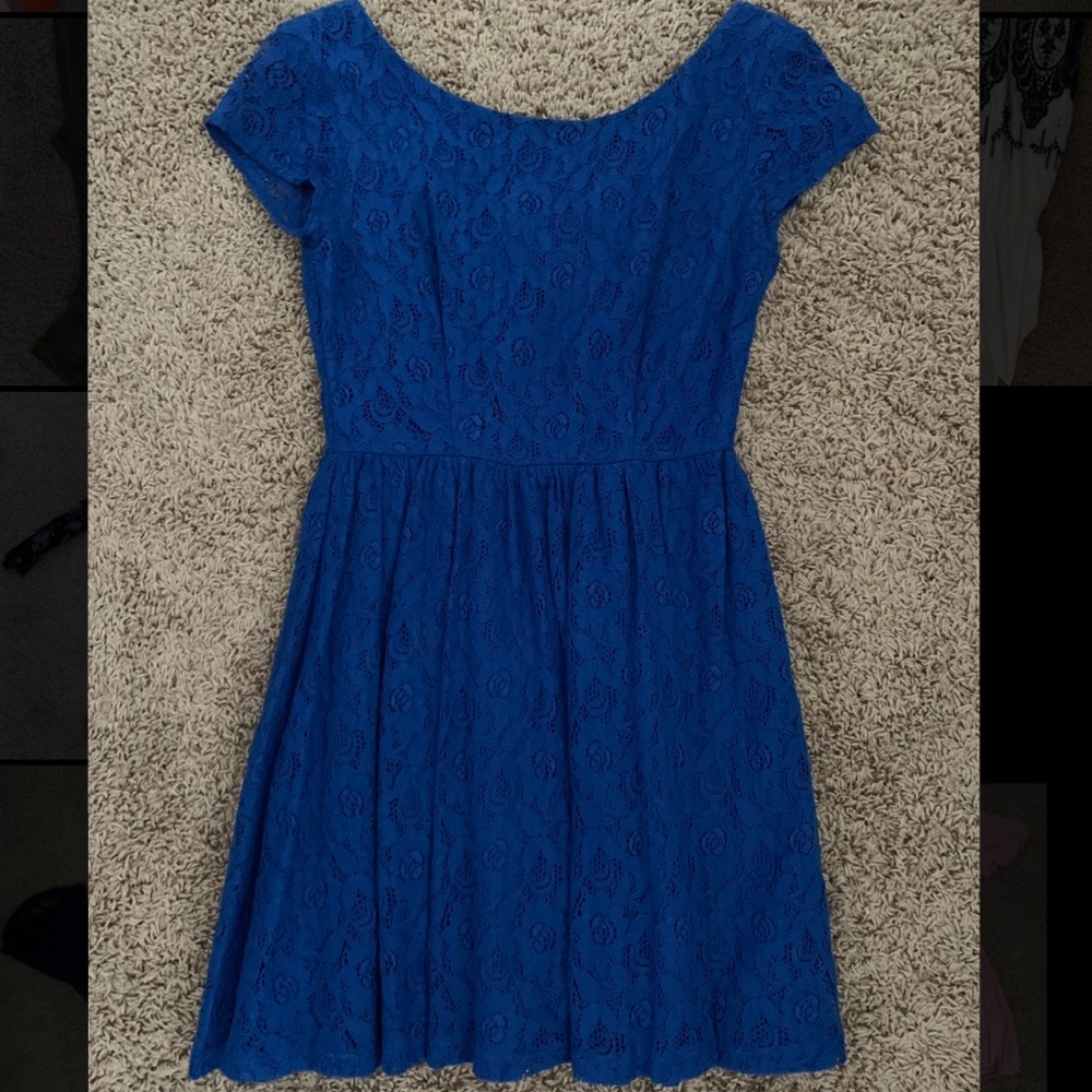 Women’s blue midi dress